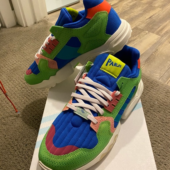 🆕🚹Adidas ZX Torsion Parley, 10.5, NOT SOLD IN US - Picture 9 of 12